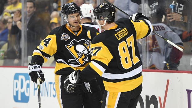 chris-kunitz-crosby-penguins-nhl-1300.jpg